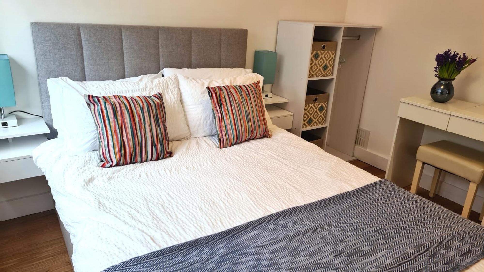 Ednyfed Apartment Невін Екстер'єр фото